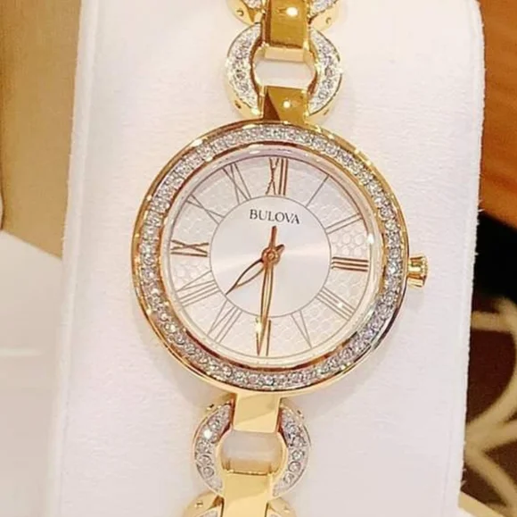 ***BRAND NEW*** Classic Crystal Bezel Stainless Steel Ladies Quartz Watch - Picture 4 of 8
